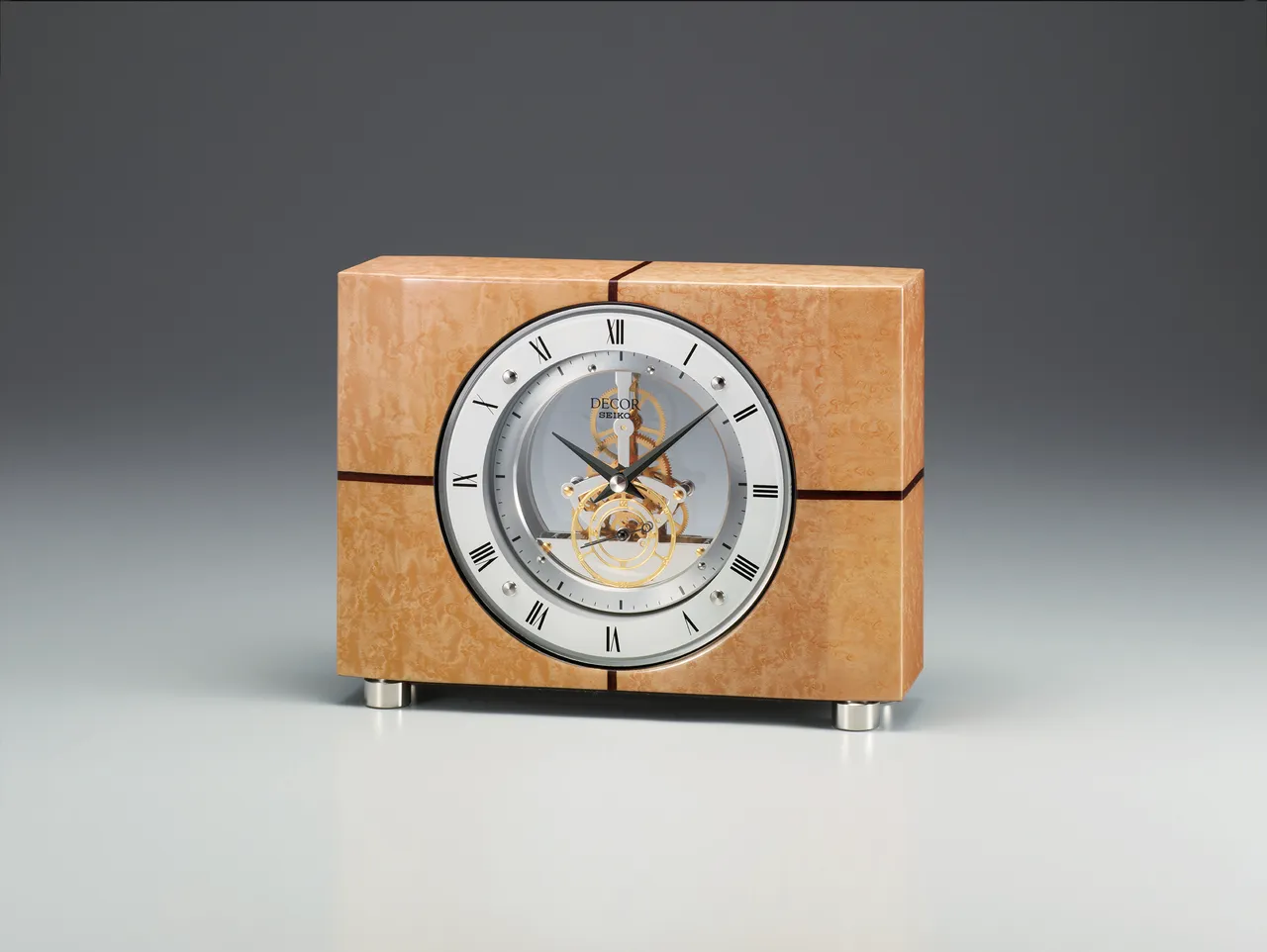 Seiko Clock DECOR系列全新高級座鐘AZ761A ，16萬元。品牌提供