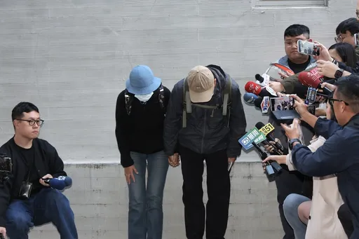 张文父母该下跪吗？吕秋远揭欧美家长作法大不同