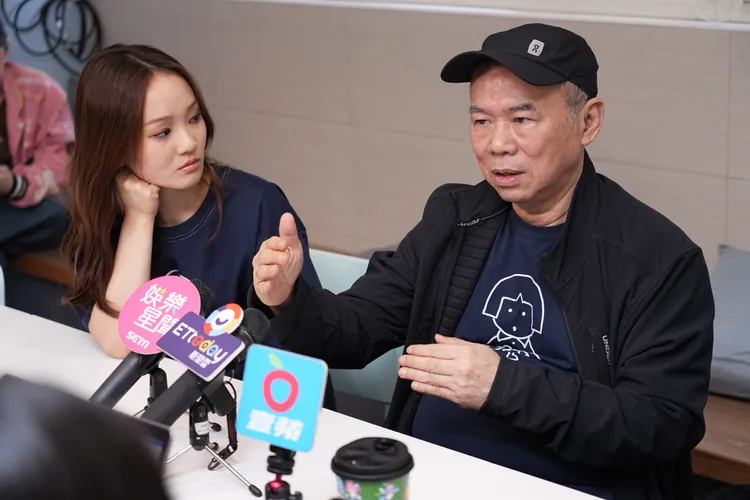 陳玉勳（右）。彭欣偉攝