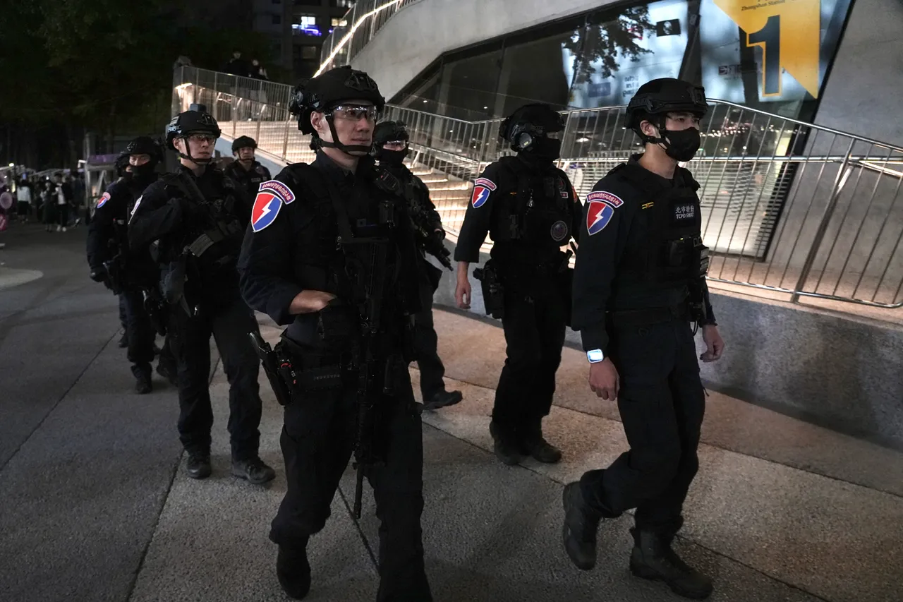 近日台北市治安拉紧报，面对即将到来的跨年活动，北市府将展开高强度演练。彭欣伟摄