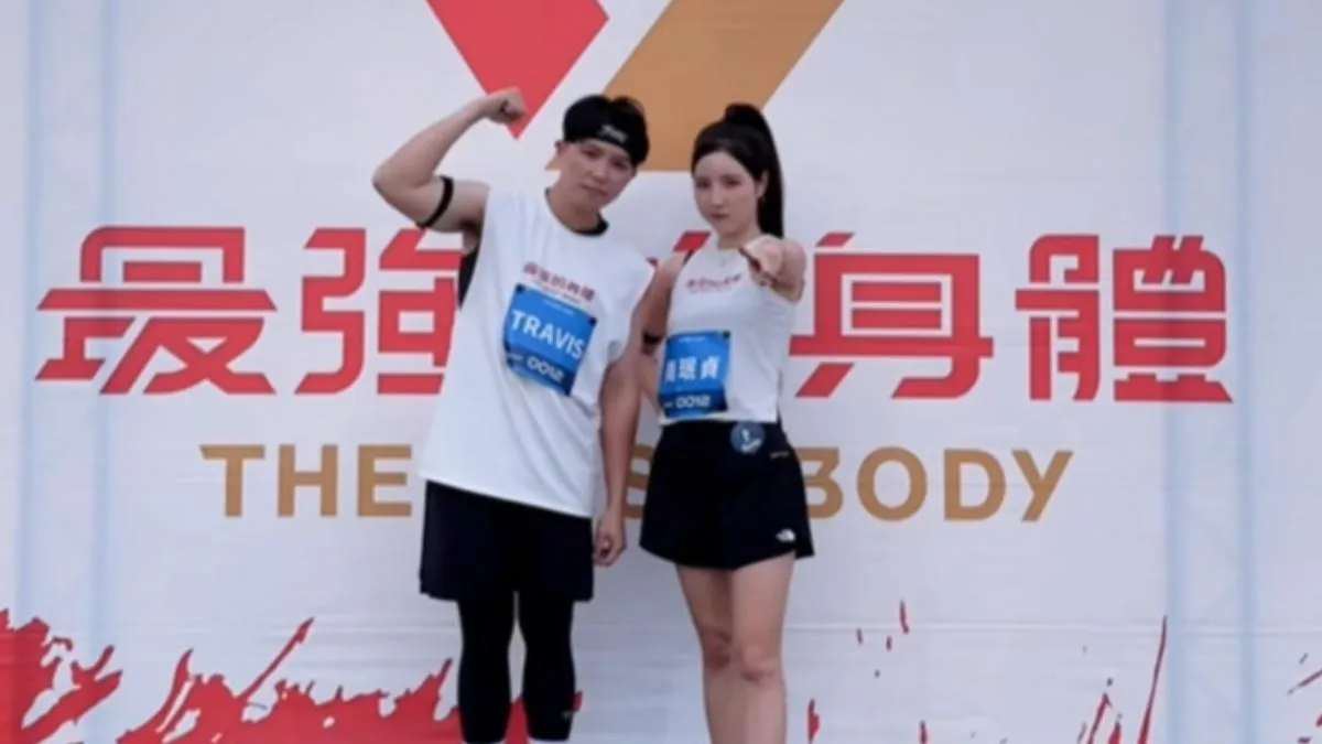 南珉贞（右）、崔维斯昨一起参加《最强的身体》录影。翻摄Travis 崔维斯脸书