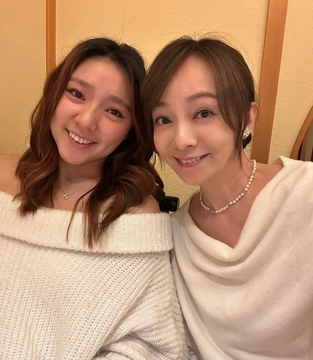 女儿乐乐有遗传到季芹的高颜值与甜美笑容。翻摄季芹IG