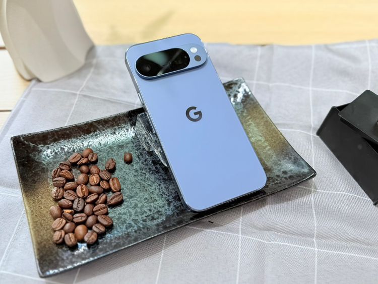 Android戰局大逆轉！Pixel 10 Pro XL擊敗S25 Ultra奪最強