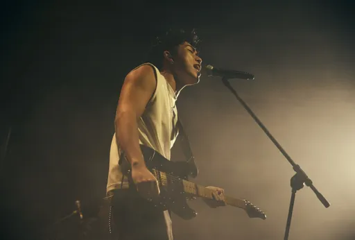 王ADEN演出臭脸拍片又遭炎上！台北跨年工作丢了　本人亲口回应了