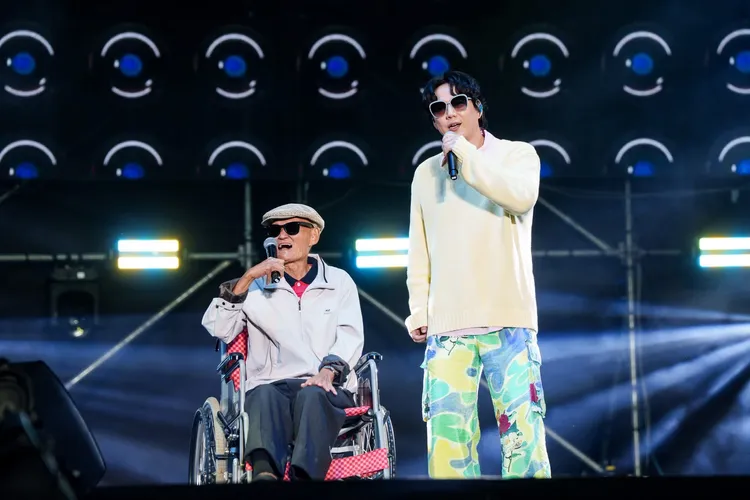 蕭煌奇（右）與李炳輝將在淡水跨年攜手演出。摘自臉書