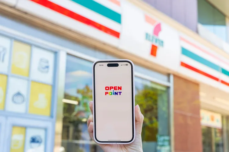 用OPENPOINT點數年末可兌換星巴克飲品、CITY系列飲品等。7-ELEVEN提供