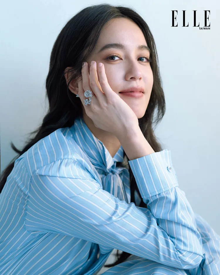 陳庭妮拍攝《ELLE》封面。《ELLE》國際中文版提供