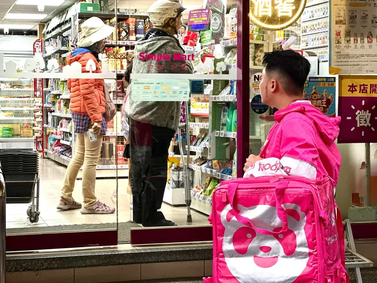 東南亞生鮮雜貨品項在今年外送訂單平均增長2成。foodpanda提供