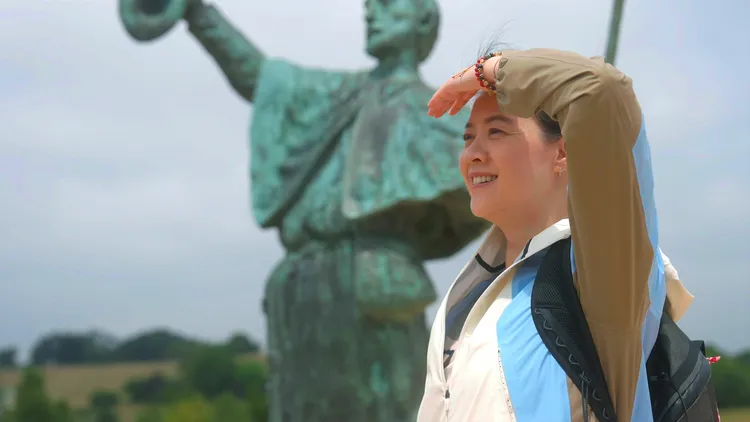  曾寶儀長途步行體驗西班牙朝聖之路。公視、新傳媒提供