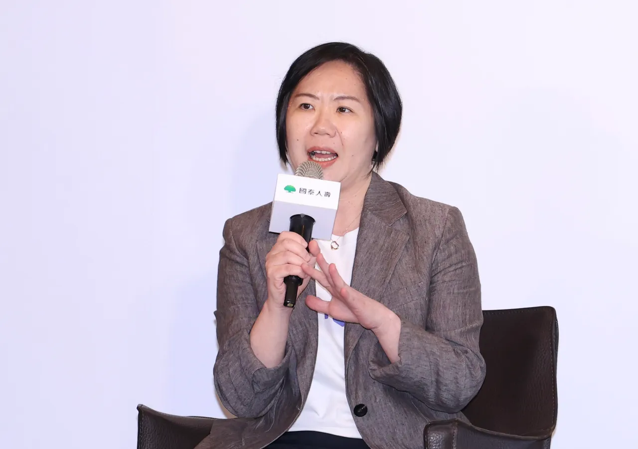 国泰人寿今举办「hub未来办公趋势报告发表会」，图为国泰人寿副总经理林佳颖。庄宗达摄