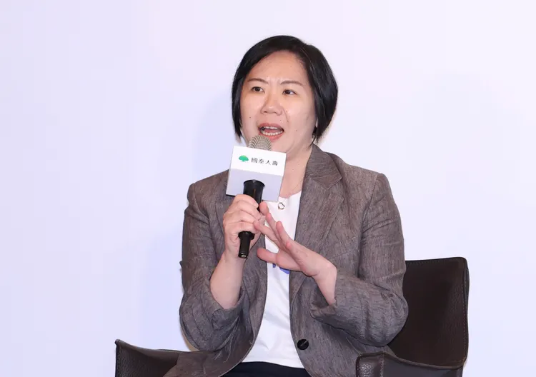 國泰人壽今舉辦「hub未來辦公趨勢報告發表會」，圖為國泰人壽副總經理林佳穎。莊宗達攝