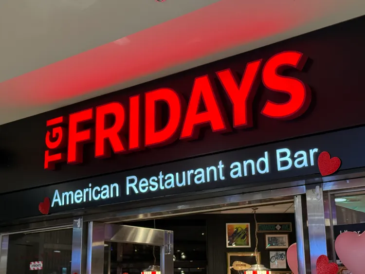 TGI Fridays星期五餐厅的台中市政店传出歇业消息，让不少民众相当震惊。摄影中心