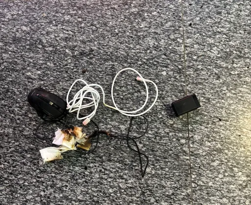 桃园机场惊见烟火！　赫然是旅客随身包内锂电池自燃起火