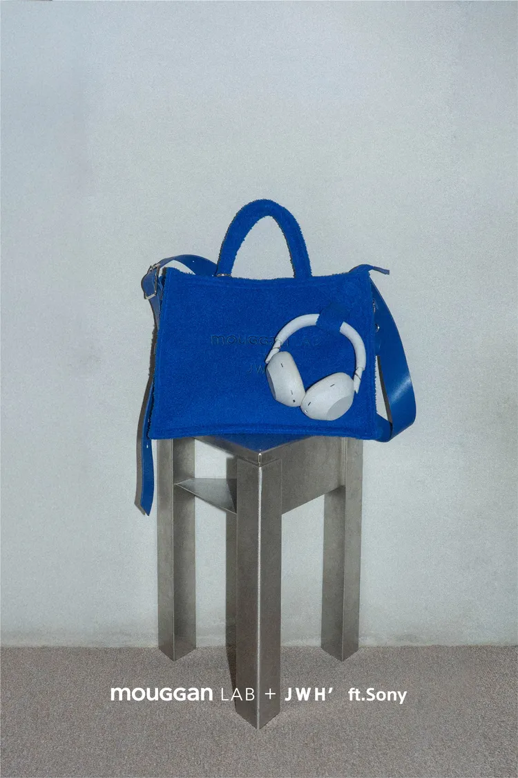 LAB+JWH毛絨包，3980元。品牌提供