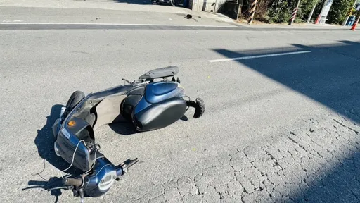 高雄大寮小货车擦撞机车！女骑士伤重不治　司机脑出血住院