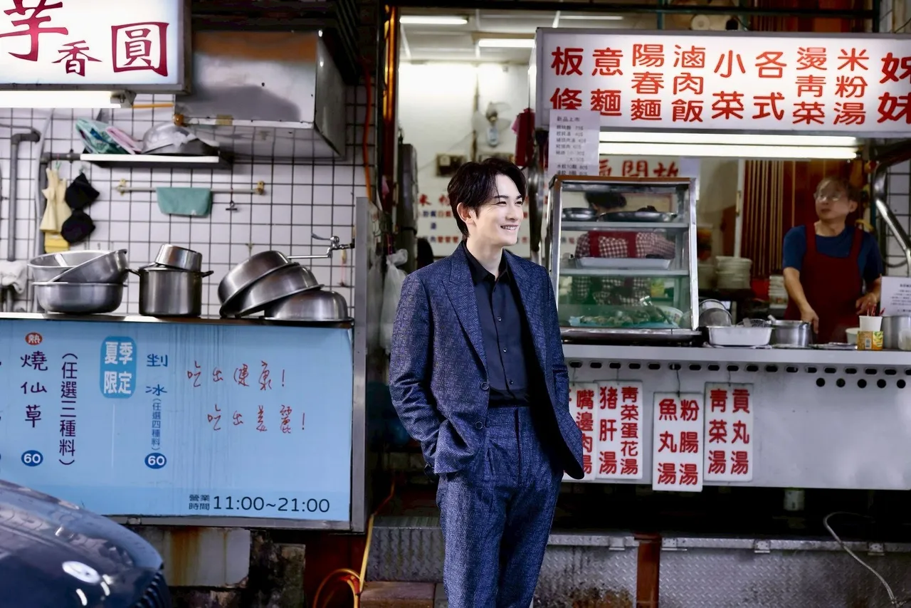 町田启太喜爱美食。LDH爱梦悦提供