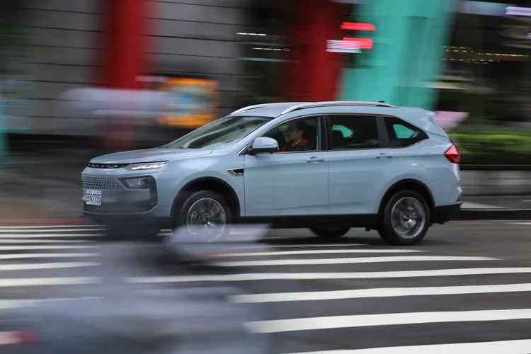 針對特定車型，LUXGEN本次亦推出噴油嘴清洗優惠。林浩昇攝