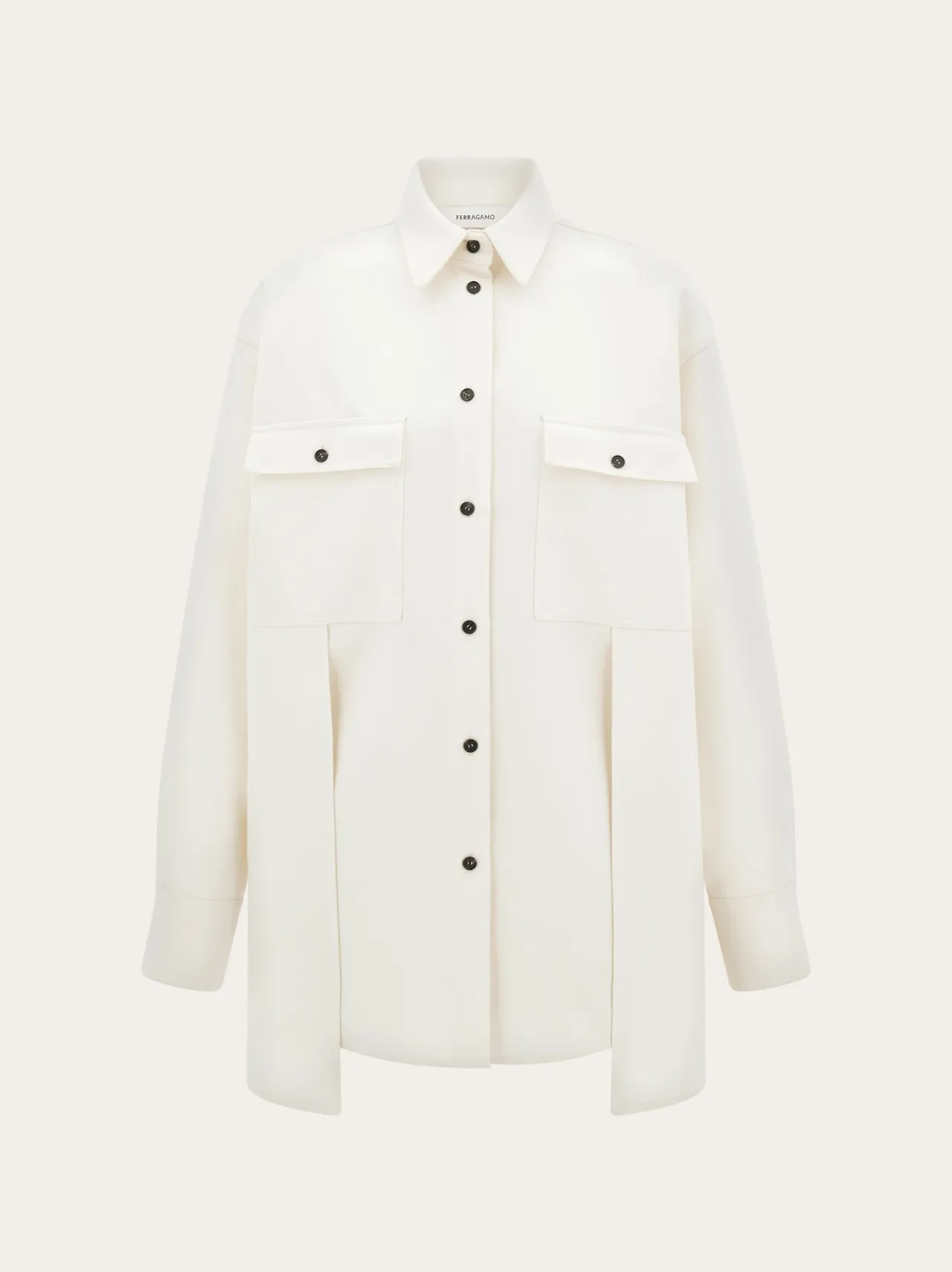 Ferragamo超大版型衬衫，5万6900元。品牌提供