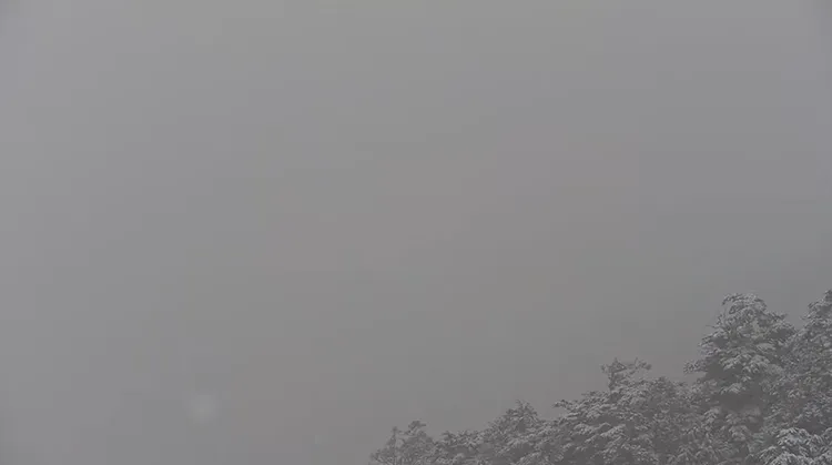 合歡群峰。即時影像監視器