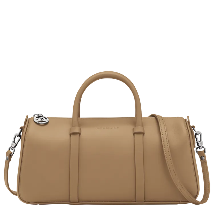 LONGCHAMP Daylong系列沙漠色手提包，3萬5900元。品牌提供