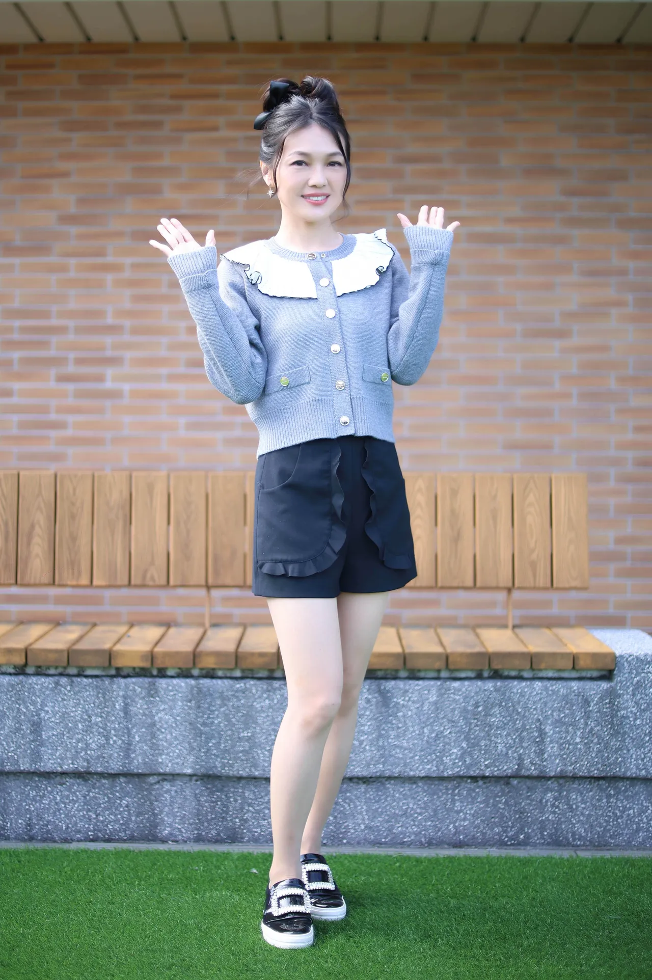 蜜雪人美心善，今出席公益活动。摄影中心摄