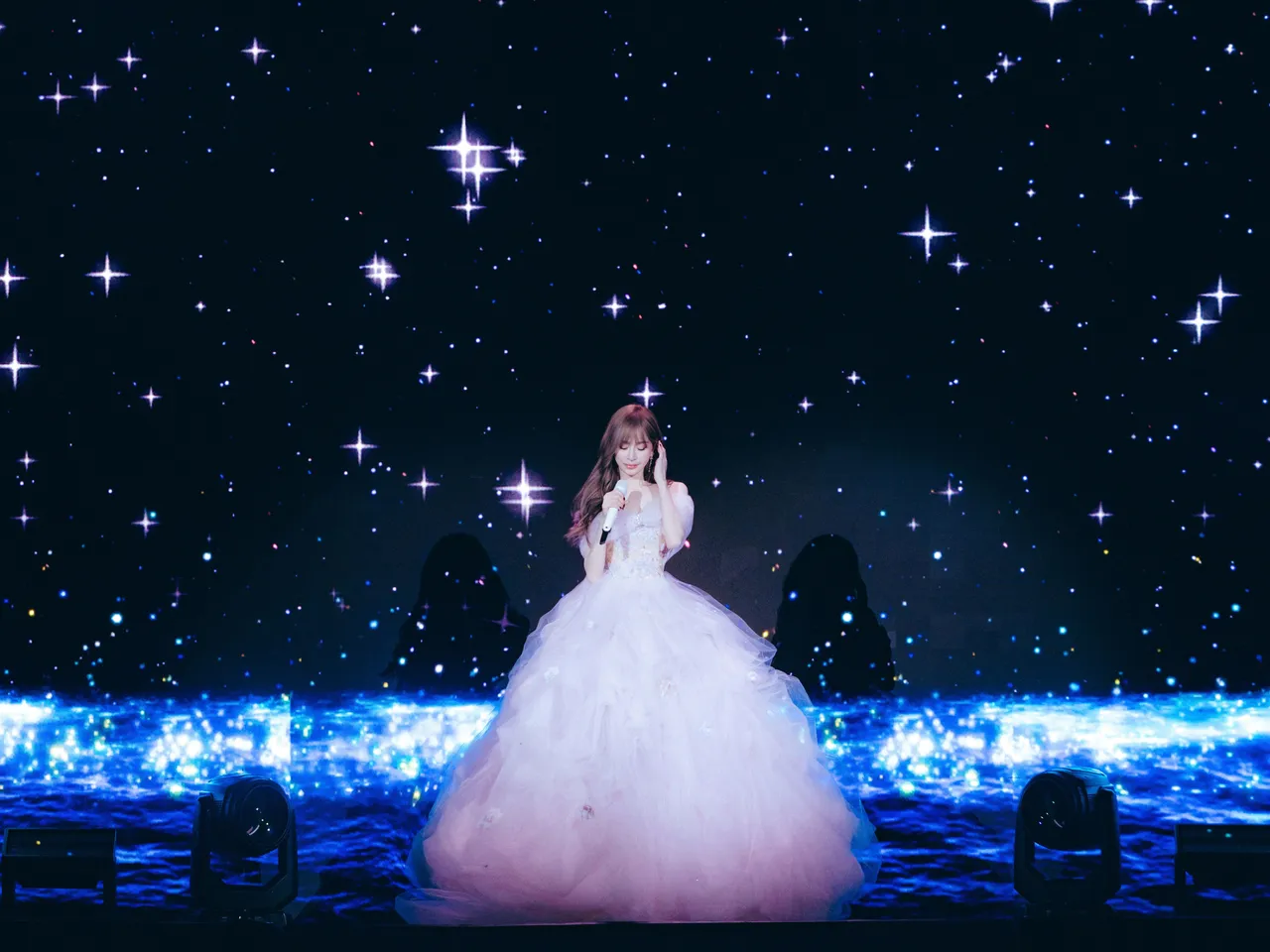 王心凌紐約舊地重遊想起20年前的低潮。天晴娛樂提供