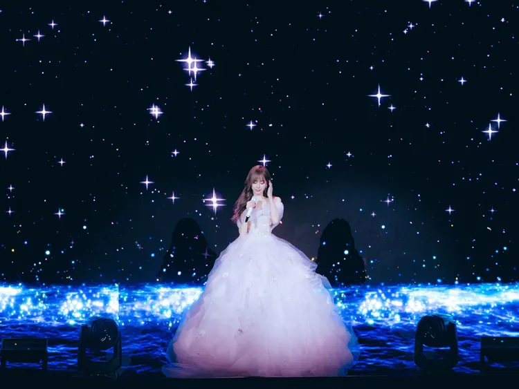 王心凌紐約舊地重遊想起20年前的低潮。天晴娛樂提供