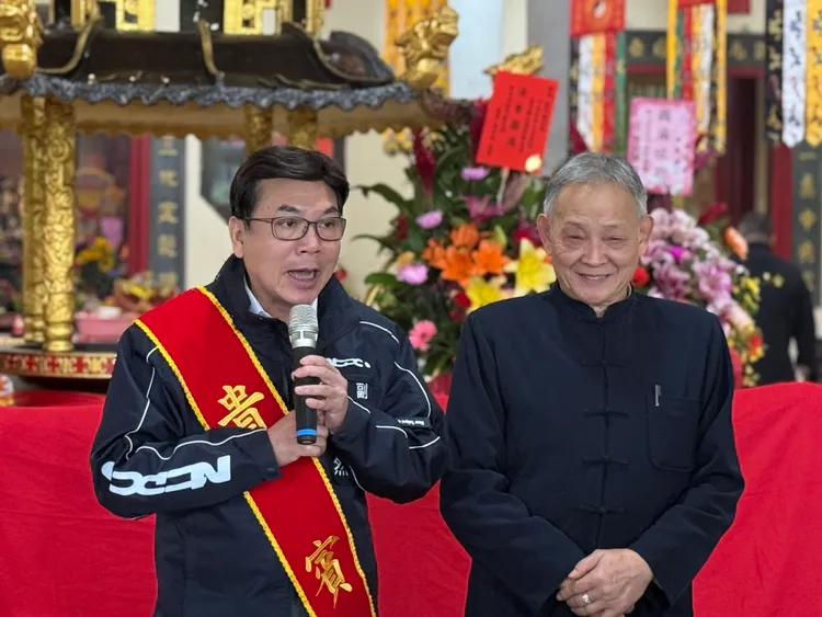 劉和然指出，市長要具備的是對新北市的「深度準備」，也就是對400萬市民的全面了解與市政銜接的熟悉。市府提供