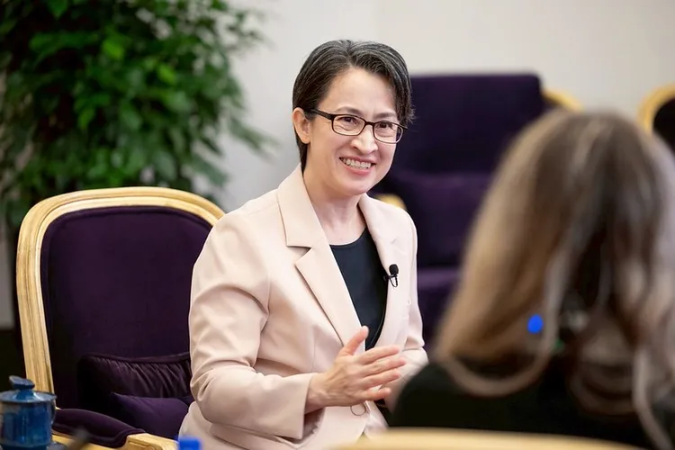 副总统萧美琴接受美国媒体「战情室」（War Room）节目专访。总统府提供