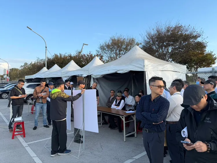 台中市警局長吳敬田視察跨年晚會維安工作。警方提供