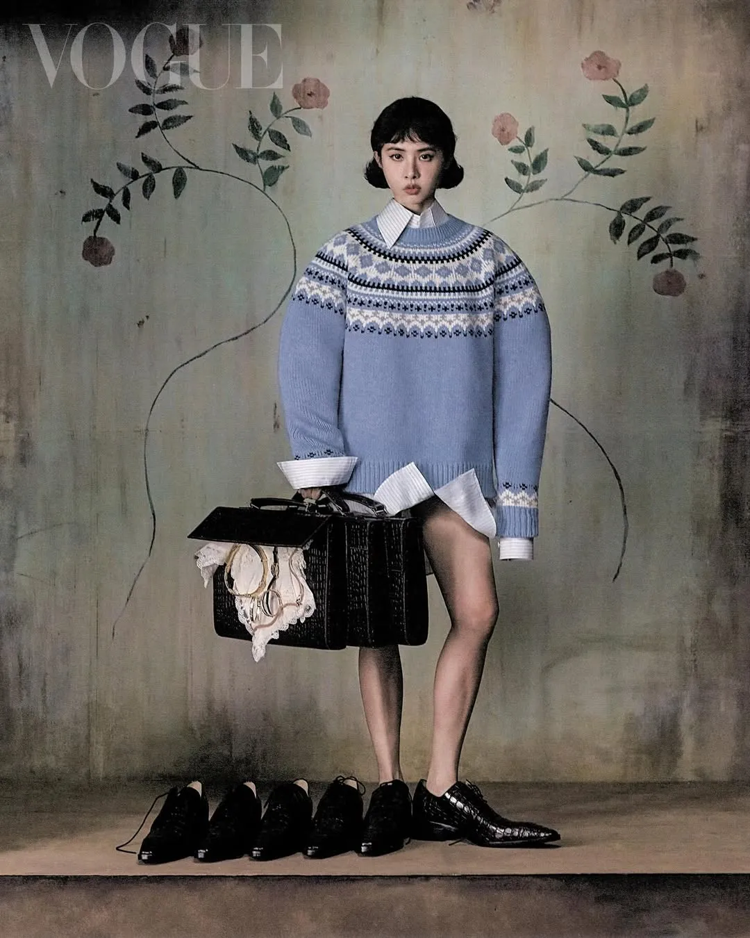 蔡依林拍摄《VOGUE》中文版12月号封面。翻摄蔡依林IG