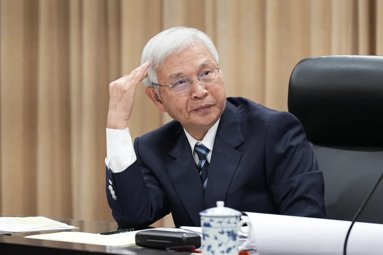 「大象转身」房市信用管制急不得！杨金龙坦言：央行因应新青安代价算高