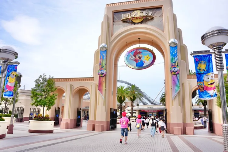 業者針對國人最愛的日本祭出「關西日本環球影城5日」等行程。可樂旅遊提供