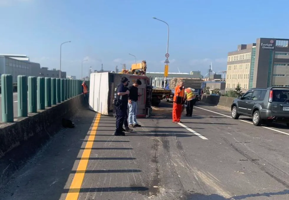 車禍現場。大園警分局提供