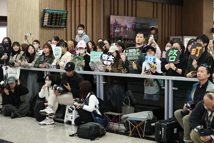 300名粉絲到場接町田啓太。攝影中心攝