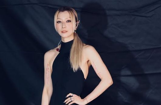 鄭秀文被質疑宏福苑大火「只祈禱沒捐款」揭真相!不在意捐款有沒有被報導