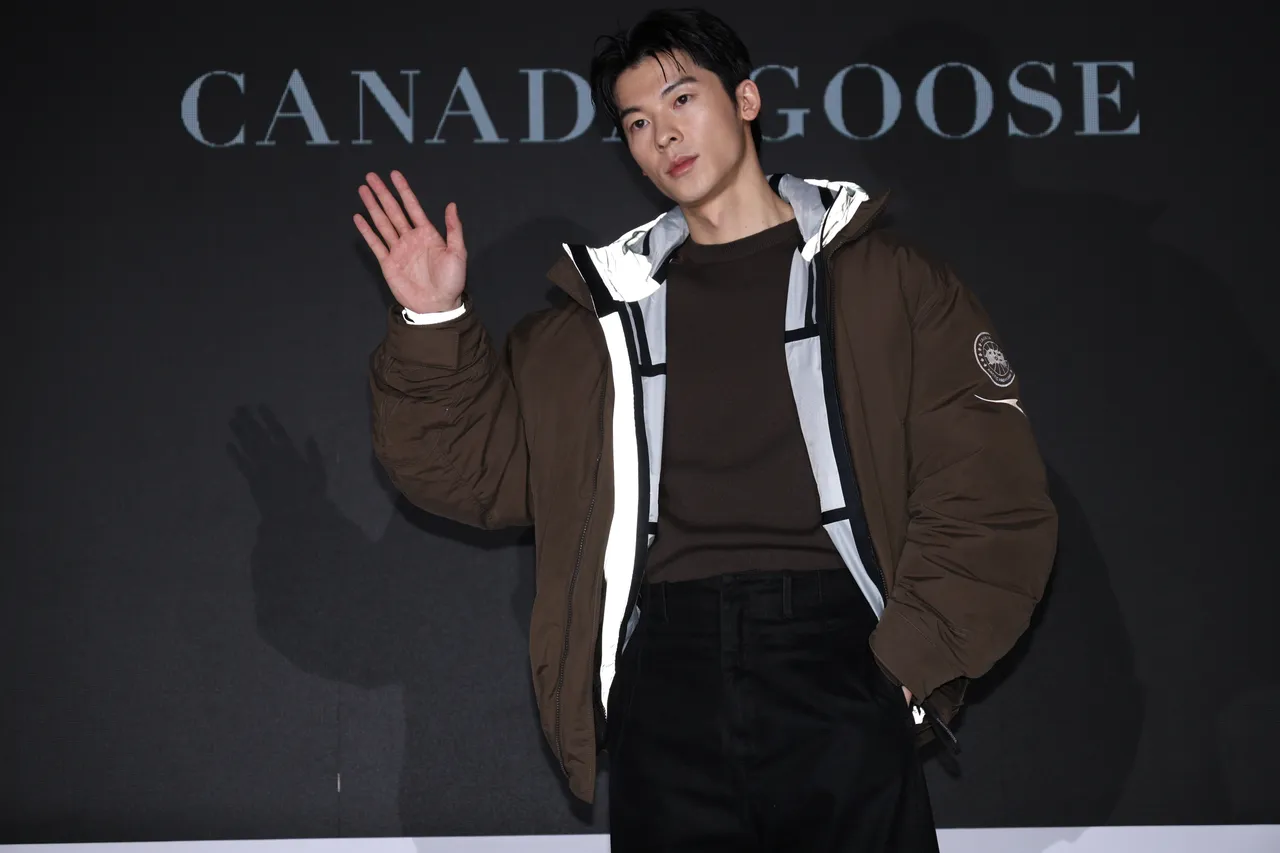 許光漢透露之前在韓國拍戲就常穿著Canada Goose派克大衣。彭欣偉攝