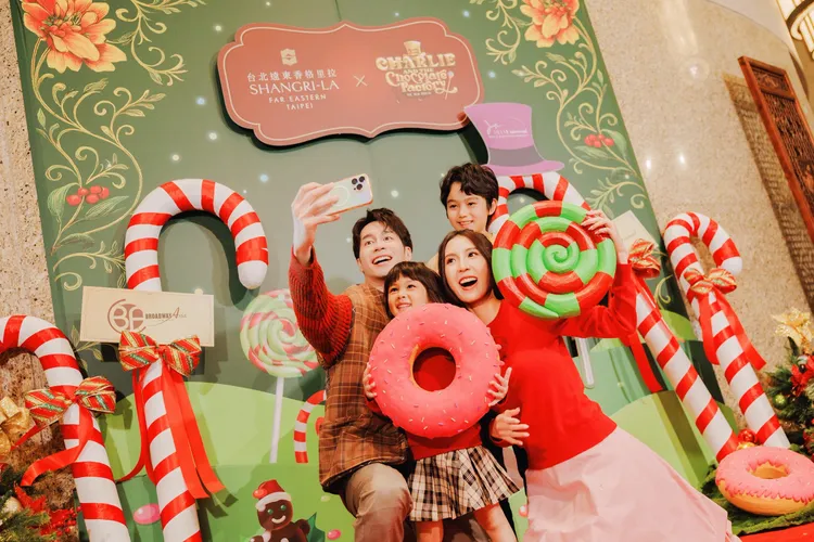 台北遠東香格里拉除升級Wi-Fi 3.0提供會員雙倍飆速上網，更同步啟動節日餐飲任務，邀請賓客享用節慶美食，抽價值千元美金全球大獎。台北遠東香格里拉提供