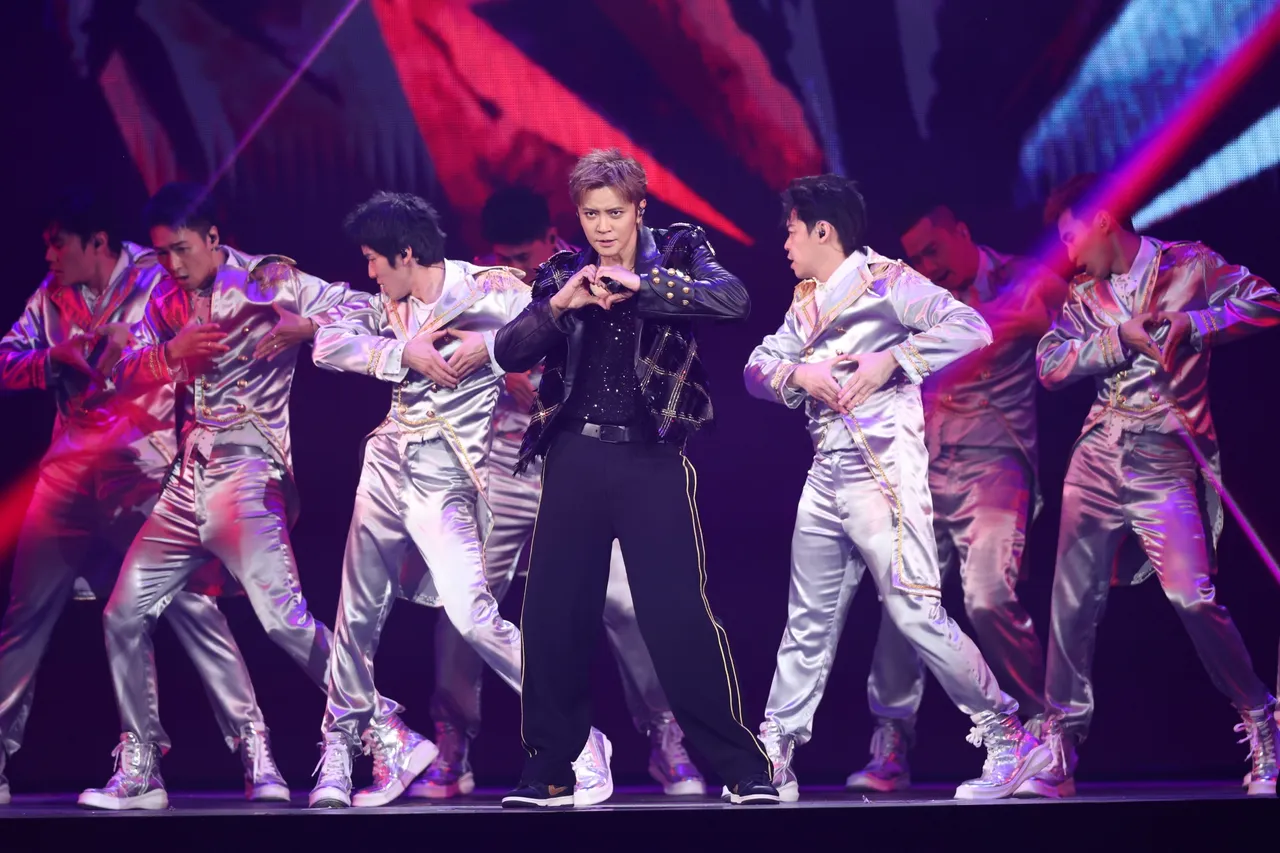 罗志祥舞曲齐发，嗨翻全场。彭欣伟摄