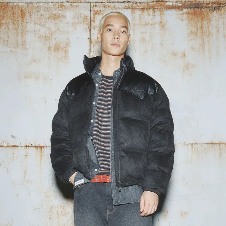 Mark Gonzales麂皮PADDED外套，7980元。品牌提供