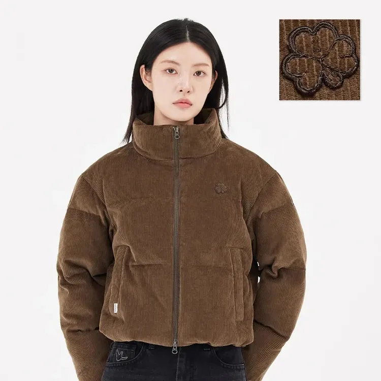 Mark Gonzales女裝 CLUV 燈芯絨短版PADDED外套，7280元。品牌提供