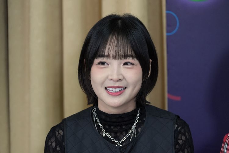 一律阻擋!籃籃被問緋聞男友、胡瓜「襲胸」全避談 僅說「這事」