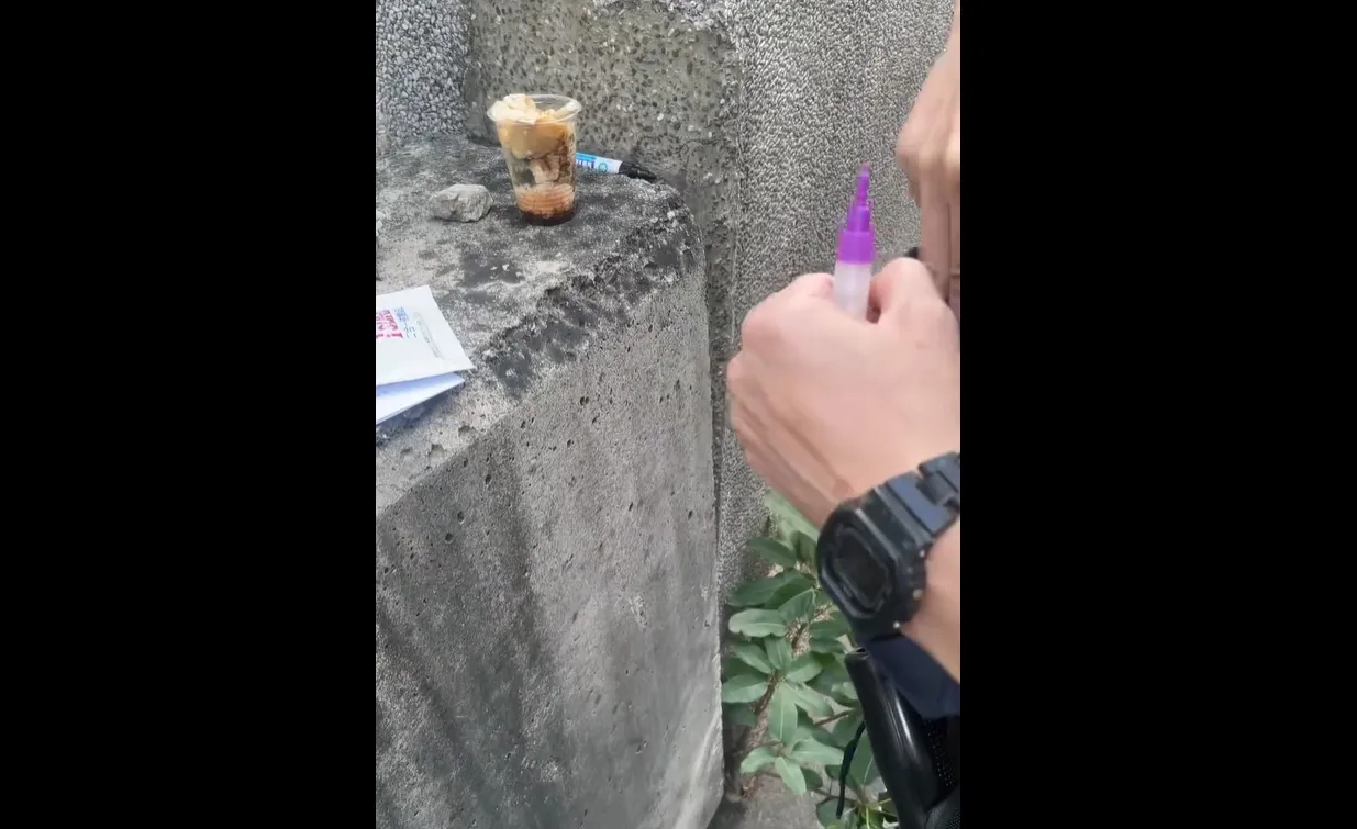 警方也对驾驶进行毒测。翻摄ming__0709_