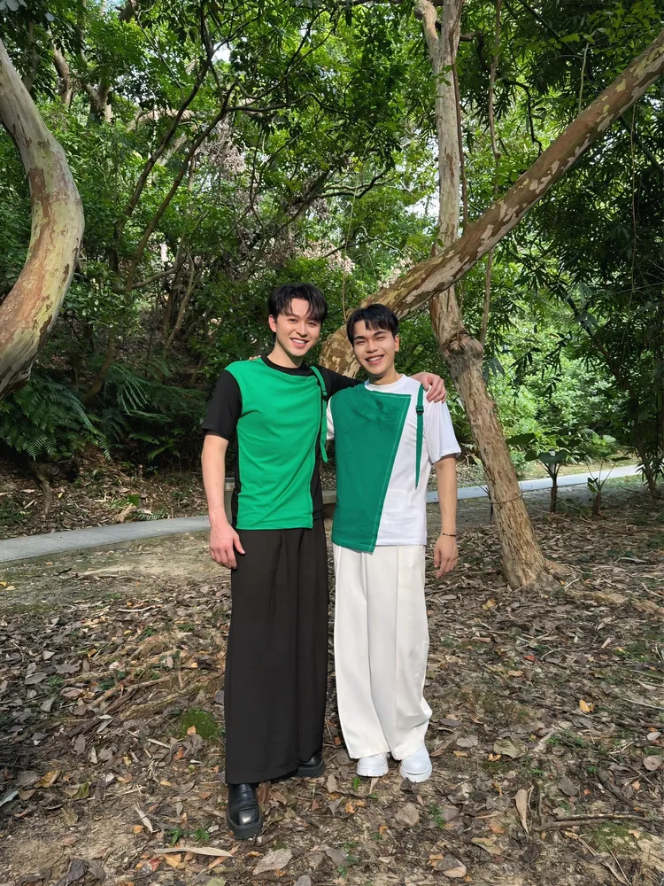 李子森（左）與朱宇青熱血對飆中二魂。勝駿娛樂提供