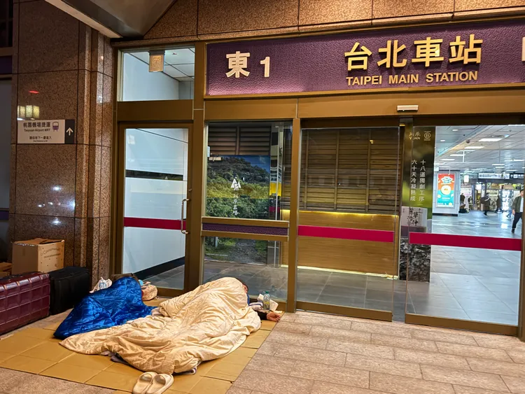 法師釋昭慧強調，許多身處困境者寧願苟活偷生，卻不忍心殘害無辜成為壞人。攝影中心