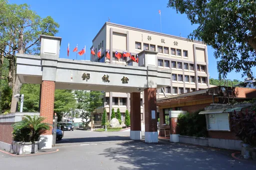 「停砍公教年金」三读！ 铨叙部「深表遗憾」：退抚基金提早4年用罄