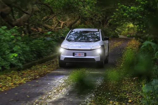 壹苹试驾｜降价的CP值只是诱因　Toyota小改款bZ4X这次有感升级真的很可以