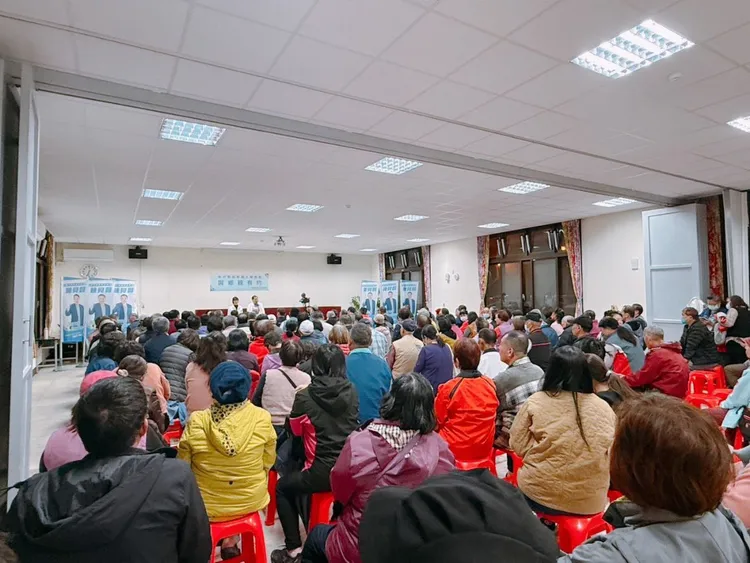 吳淑君當場再度表態全力支持陳見賢，強調他不僅勤走地方，更清楚各鄉鎮市的結構問題，懂得如何協助地方把經費與建設真正爭取到位。翻攝畫面