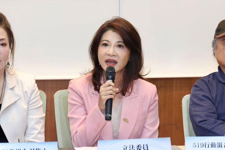 整機軍用商規無人機出口無規範!綠委:國防部應儘速訂定