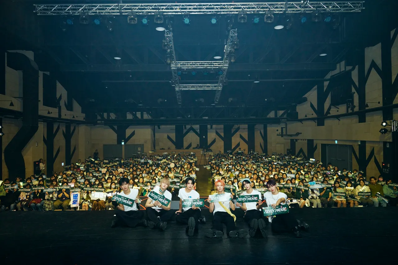 「728SEVENTOEIGHT」提前与粉丝欢度圣诞节。天空娱乐提供